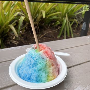 Uncle's Shave Ice - rainbow shave ice - Shaved Ice Near Me - Lihue, Hawaii Uncle's Shave Ice - rainbow shave ice - Shaved Ice Near Me - Lihue, Hawaii