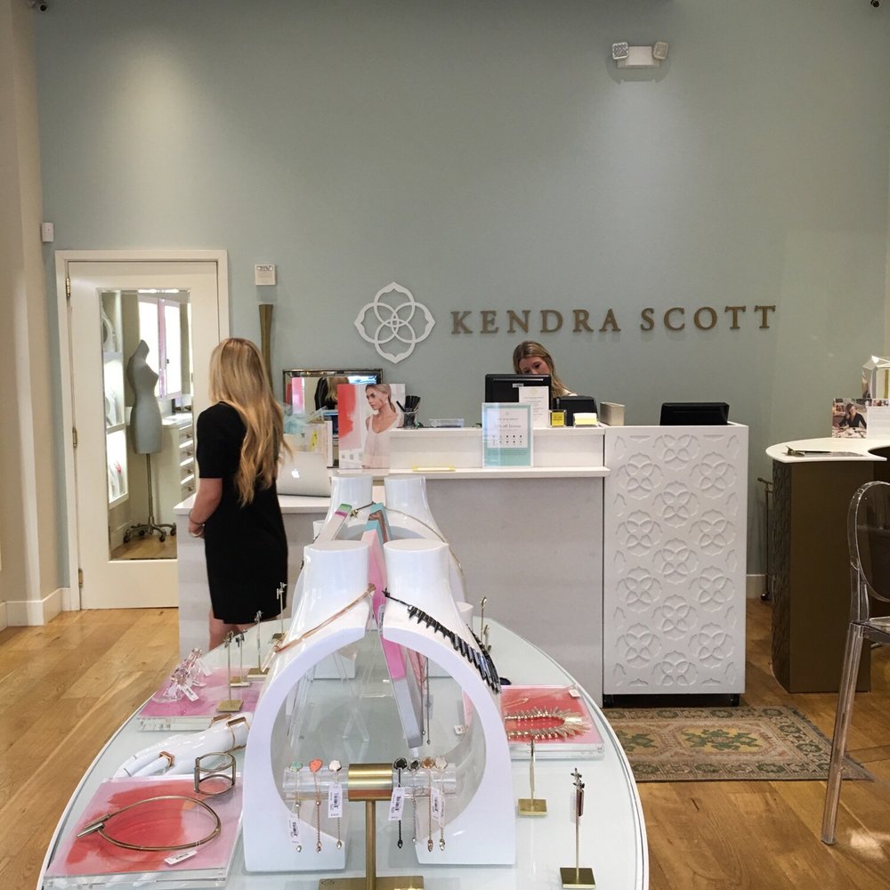 Kendra Scott - Jewelry Near Me - Dallas, Texas