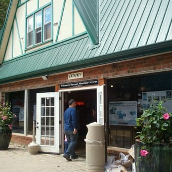 Raccoon Mountain Caverns - Tours Near Me - Chattanooga, Tennessee