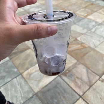 Mr Tea Cafe - ITS ALL ICE WHERE IS THE MILK TEA. ITS A RIP OFF - Bubble Tea Near Me - Honolulu, Hawaii
