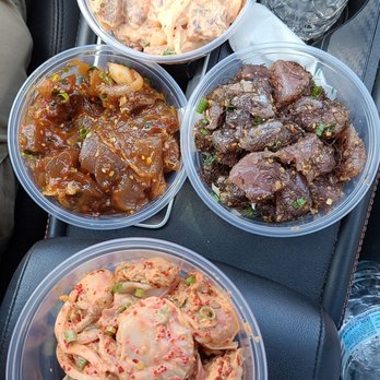 The Hibachi - Top: Spicy Tobiko Ahi, Middle L: Spicy Oyster Sauce Ahi, Middle R: Limu Ahi, Bottom: Spicy Scallops - Seafood Markets Near Me - Kailua, Hawaii The Hibachi - Top: Spicy Tobiko Ahi, Middle L: Spicy Oyster Sauce Ahi, Middle R: Limu Ahi, Bottom: Spicy Scallops - Seafood Markets Near Me - Kailua, Hawaii