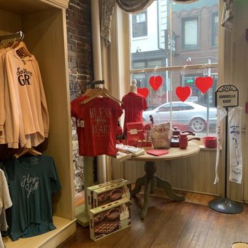 Paula Deen Store - Kitchen & Bath Near Me - Savannah, Georgia