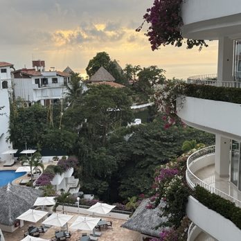 Grand Miramar - Hotels Near Me - Puerto Vallarta, JAL