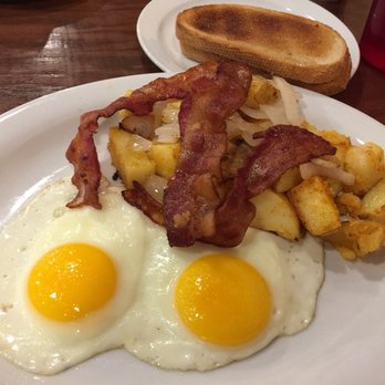 Main Street Cafe - Great breakfast service special with rye bread. - American Near Me - Stittsville, Ontario Main Street Cafe - Great breakfast service special with rye bread. - American Near Me - Stittsville, Ontario