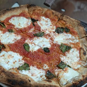 Pizza 4P's - Margherita - Pizza Near Me - Brooklyn, New York Pizza 4P's - Margherita - Pizza Near Me - Brooklyn, New York