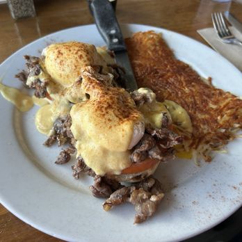 Jack Holder's Restaurant & Bar - Steak Eggs Benedict (not on menu) - Breakfast & Brunch Near Me - San Jose, California