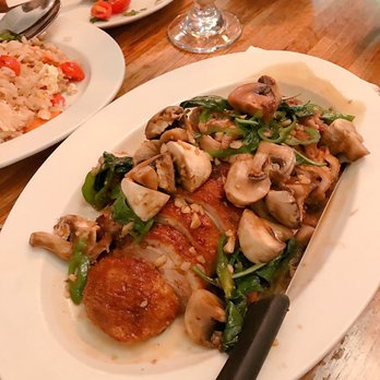 Ayada Thai - Thai Near Me - Elmhurst, New York