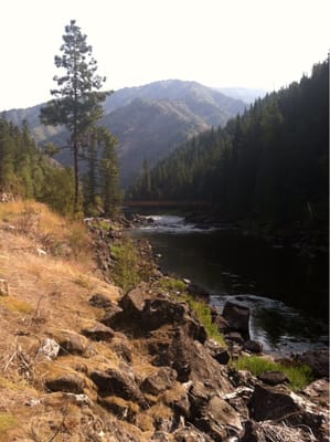 Dining On The Edge by null