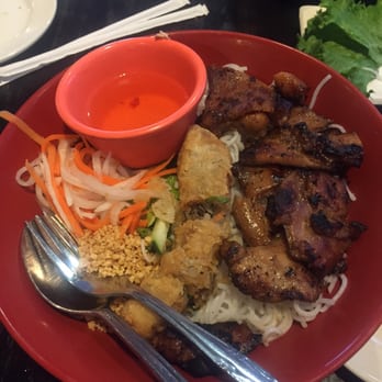 Pho Deluxe Tysons - vermicelli noodle bowl with grilled chicken & spring rolls. Pretty flavorful meat but spring rolls were too greasy/heavy. - Vietnamese Near Me - Vienna, Virginia Pho Deluxe Tysons - vermicelli noodle bowl with grilled chicken & spring rolls. Pretty flavorful meat but spring rolls were too greasy/heavy. - Vietnamese Near Me - Vienna, Virginia