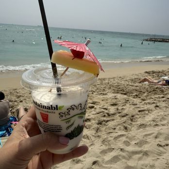Mai Tai’s - Piña colada w a view - Cocktail Bars Near Me - Honolulu, Hawaii Mai Tai’s - Piña colada w a view - Cocktail Bars Near Me - Honolulu, Hawaii
