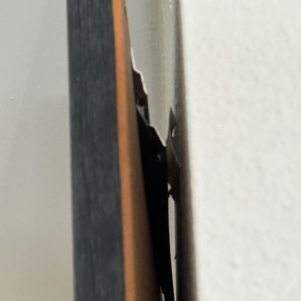 Wyndham Virginia Beach Oceanfront - The mirrors was hanging by a chip on the wall literally - Hotels Near Me - Virginia Beach, Virginia Wyndham Virginia Beach Oceanfront - The mirrors was hanging by a chip on the wall literally - Hotels Near Me - Virginia Beach, Virginia