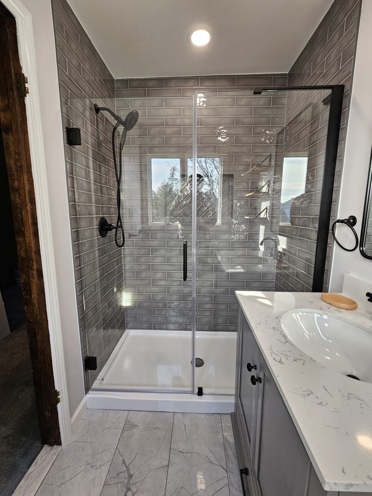 Slide of Noble Home Improvements