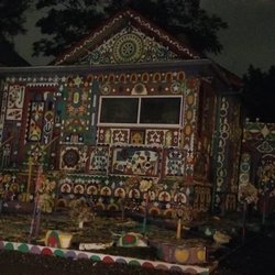 Prophet Isaiah House - The house at night