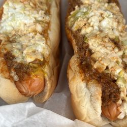 Jimmy's Mart - Mustard, chili, slaw dogs