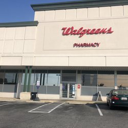 Walgreens - The facade!