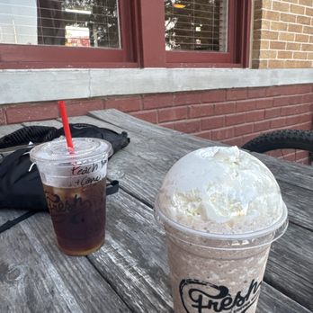 Fresh Market Coffee - Peach tea & Java chip with extra whip cream - Coffee & Tea Near Me - Waxahachie, Texas