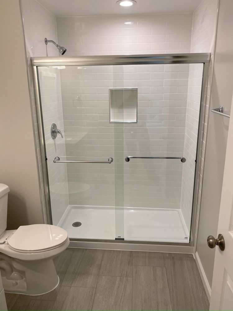 Slide of Mencia and Sons Home Improvement