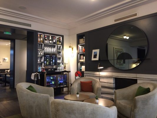 Hôtel Le Marianne - Champs Elysées - Paris 8e by null