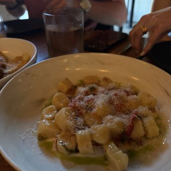 Beppe - New American Near Me - Royal Oak, Michigan