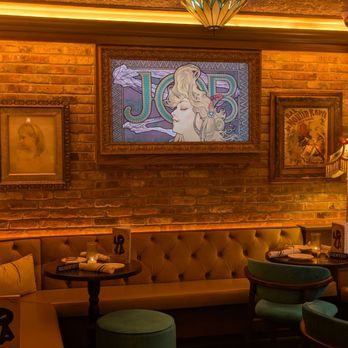 Bar Lola - Inside - Cocktail Bars Near Me - New York, New York