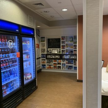 Hampton Inn & Suites Camarillo - Hotels Near Me - Camarillo, California Hampton Inn & Suites Camarillo - Hotels Near Me - Camarillo, California