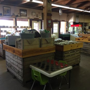 Rees Fruit Farm - Fruits & Veggies Near Me - Topeka, Kansas