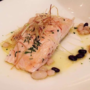 La Grillade Restaurant - Salmon - mains - French Near Me - Crows Nest, NSW