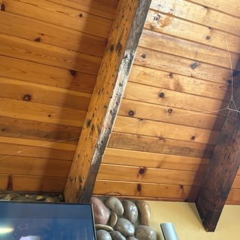 Big Bear Vacations - Cobweb attached to the TV when we first entered! - Vacation Rentals Near Me - Big Bear Lake, California