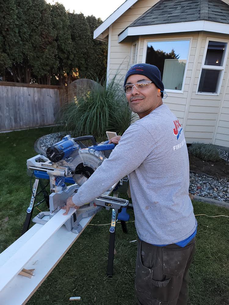 JUST RIGHT CLEANING & CONSTRUCTION Updated September 2024 1214 Fruitvale Blvd, Yakima