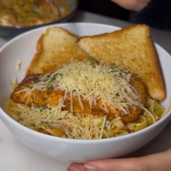 Mosa Restaurant and Bar - Breakfast & Brunch Near Me - Atlanta, Georgia