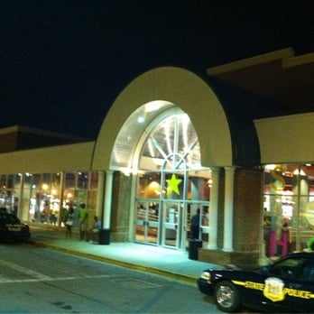 Regal Peoples Plaza - Cinema Near Me - Newark, Delaware Regal Peoples Plaza - Cinema Near Me - Newark, Delaware