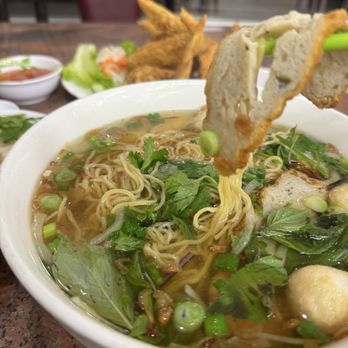 Pho Saigon City 2 - 29. Egg Noodle, Shrimp, Squids, Fish ball, fish cake, crab meat. Background: A9. Fried Chicken Wings - Vietnamese Near Me - Pleasant Hill, California