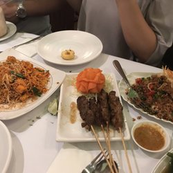 旺泰特食 - Satay skewers soooo good