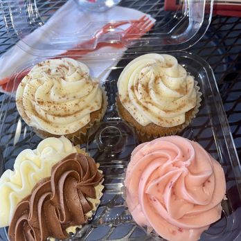 The Cupcake Collection - Some of the best cupcakes I've EVER had! We understand why they're famous. Sweet Potato Strawberry Marble - Bakeries Near Me - Nashville, Tennessee The Cupcake Collection - Some of the best cupcakes I've EVER had! We understand why they're famous. Sweet Potato Strawberry Marble - Bakeries Near Me - Nashville, Tennessee