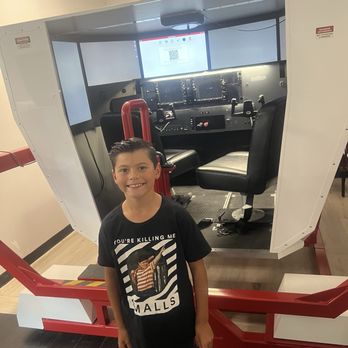 Essence Flight Academy - Flight Simulator!!!!! - Flight Instruction Near Me - Los Angeles, California