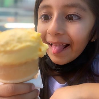 BY2 Bionicos Yahualica - Nieve de vainilla - Ice Cream & Frozen Yogurt Near Me - San Pablo, California