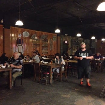 Belle's Chicken Dinner House - Nice barn setting! Very cosy! - Chicken Wings Near Me - Abilene, Texas