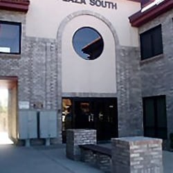 Crossroads Counseling Associates - Building Entrance