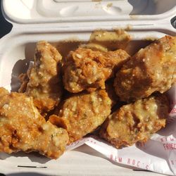 Rem Roc's - Garlic Parm Wings