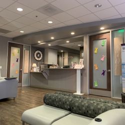 Valencia Center for Women's Health - Waiting area at VCWH.