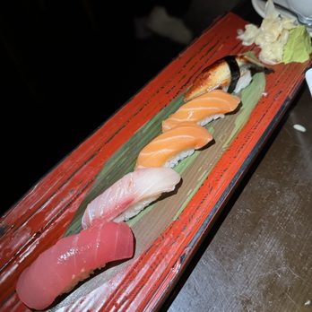 Sushisamba - nigiri (from bottom to top): tuna, hamachi, salmon x2, unagi - Asian Fusion Near Me - Las Vegas, Nevada