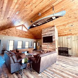 Appalachian Springs Outdoor Resort - Inside the clubhouse