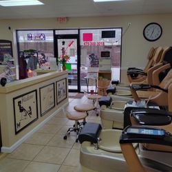 Lizbeth Nails salon