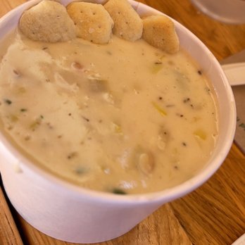 Fish 101 - Clam chowder - Seafood Near Me - Encinitas, California Fish 101 - Clam chowder - Seafood Near Me - Encinitas, California