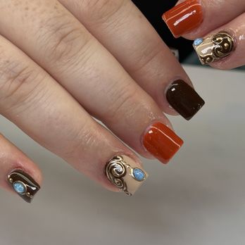 Sunburst Nails & Spa - Nail Salons Near Me - Glendale, Arizona