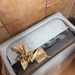 KFC - Dirty bathroom