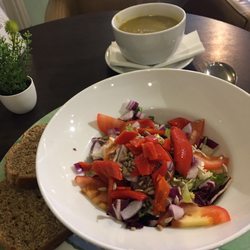Seomra Tae - Soup and salad. Salad was yummy!