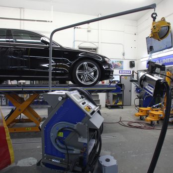 Advance Collision - Body Shops Near Me - Victoria, British Columbia Advance Collision - Body Shops Near Me - Victoria, British Columbia