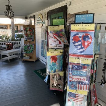 Heritage House - Shopping Near Me - Crystal River, Florida