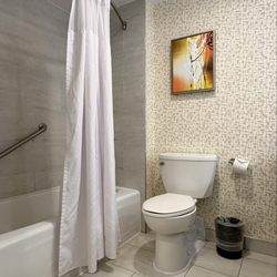 Crowne Plaza Edison